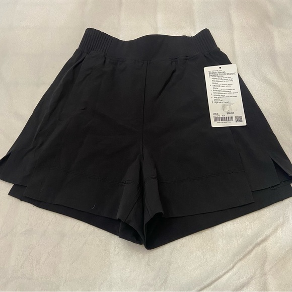 New! Lululemon Stretch Woven Relaxed-Fit High-Rise Short 4" Black 2315 - Picture 6 of 13